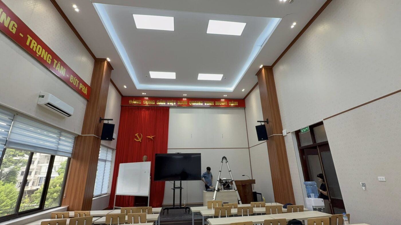Dự án âm thanh phòng học thuyết trình Đại học Bưu Chính Viễn Thông