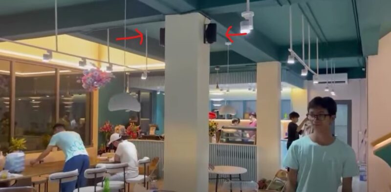 Không gian tầng 2 của quán Cafe