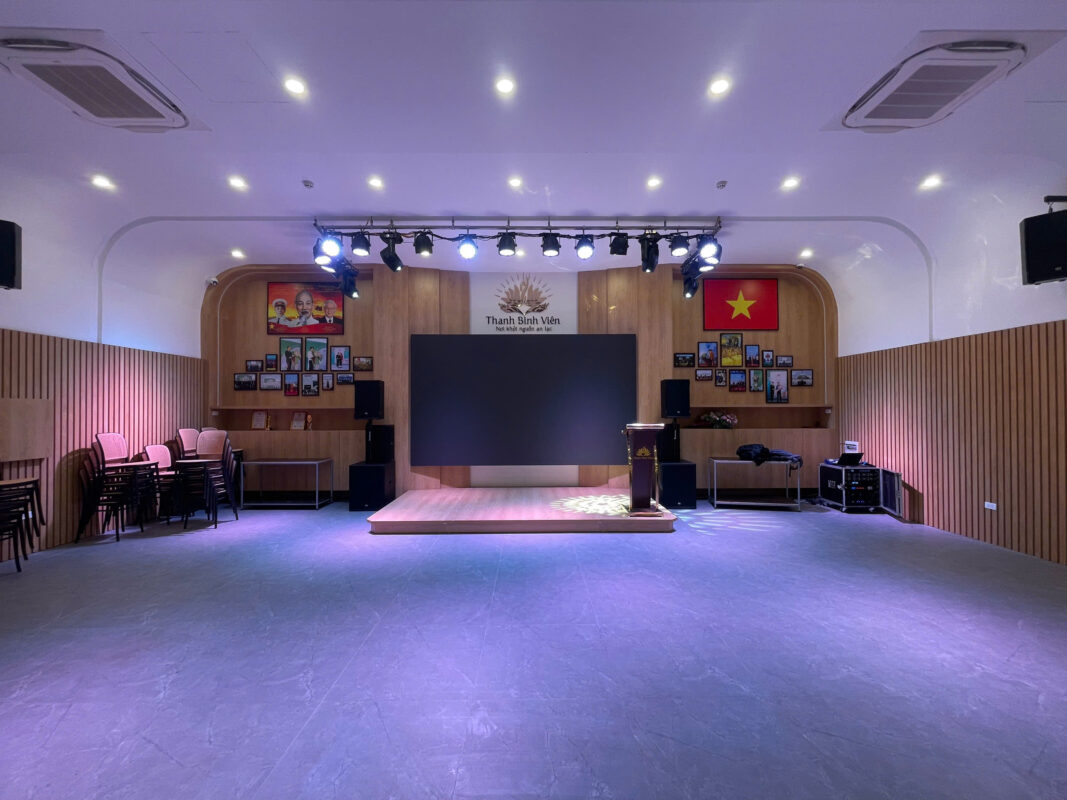 Âm thanh hội trường sân khấu kết hợp karaoke