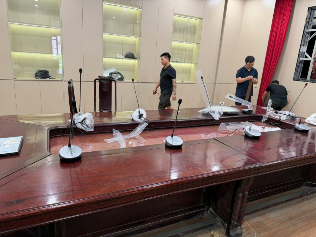 Dự án lắp đặt micro hội thảo TOA tương đương Sound Việt đã lắp đặt