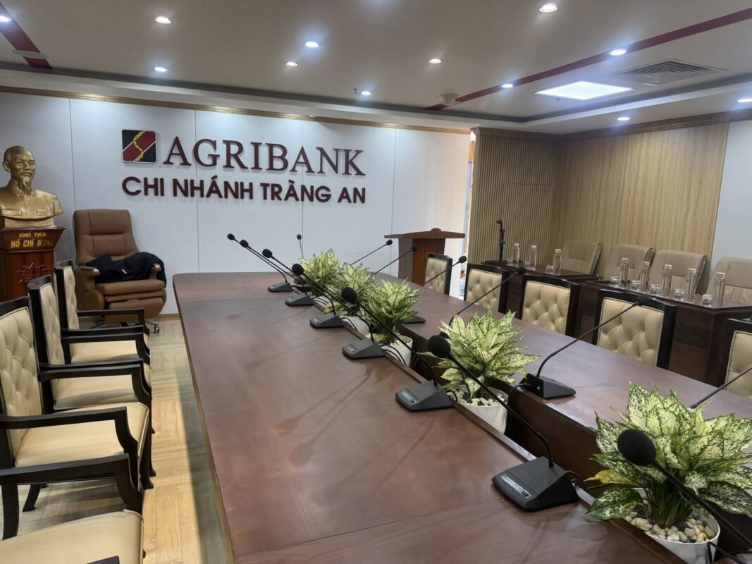 Giải pháp cho phòng họp ngân hàng Agribank