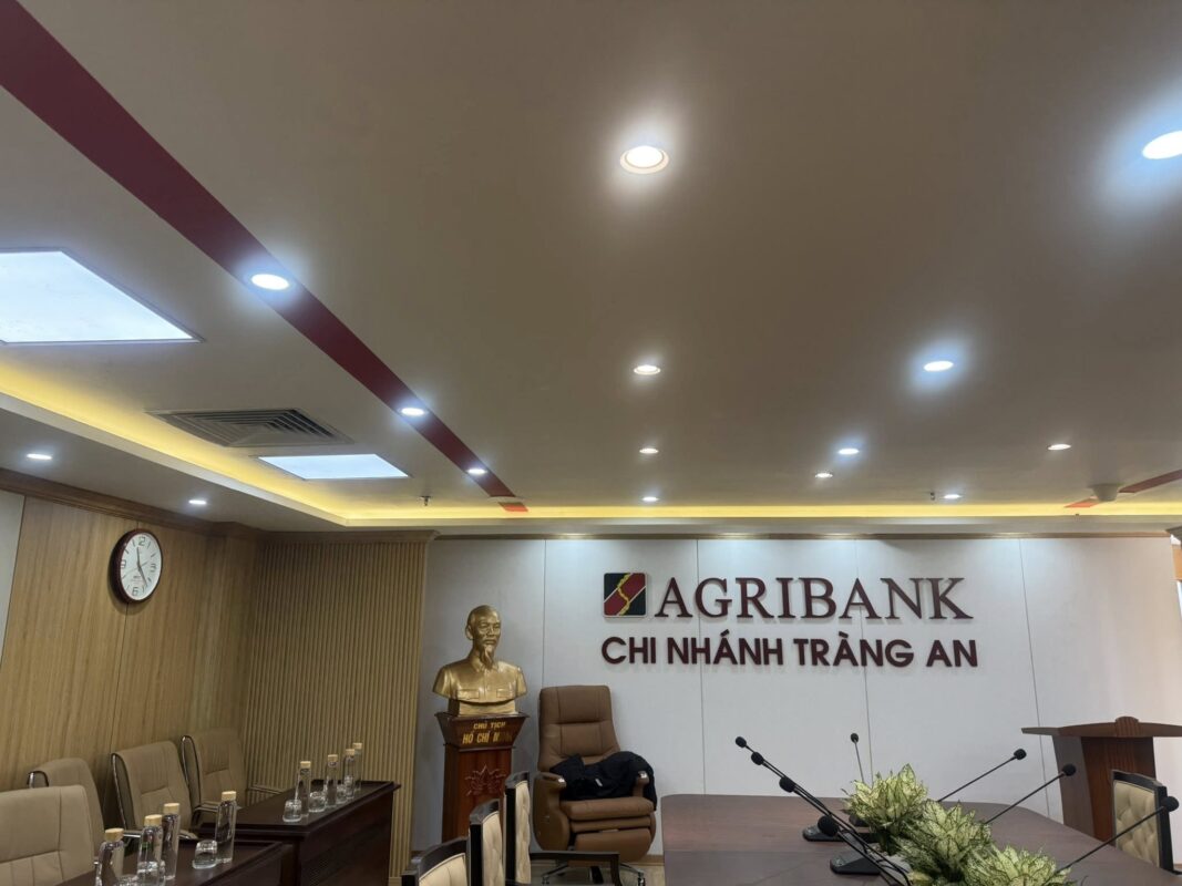 Tổng quan không gian phòng họp