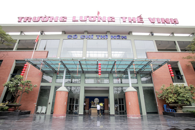 không gian ngoài trời của trường lương thế vinh