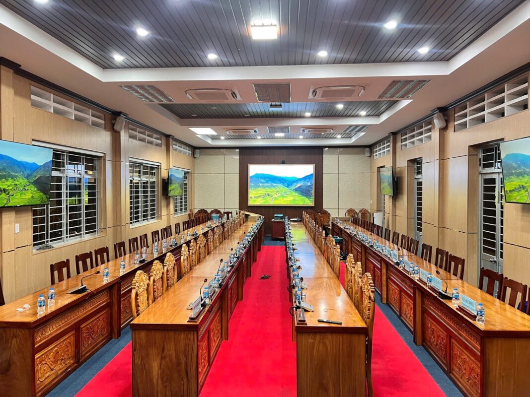 Hệ thống âm thanh hội thảo phòng họp diện tích 30-50m2